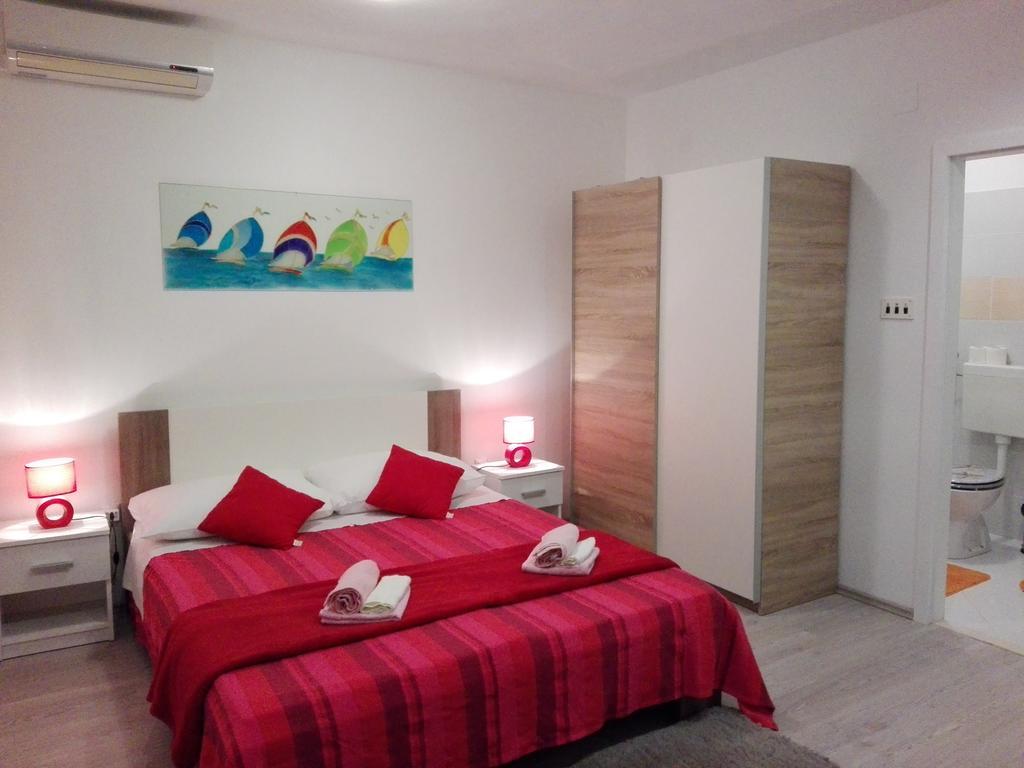 Apartman Drazin Kastela Exterior photo