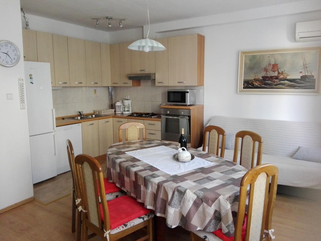 Apartman Drazin Kastela Exterior photo